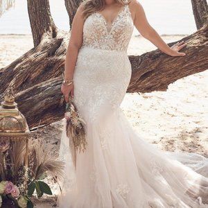 Faustine by Maggie Sottero 🤍👰🏼‍♀️ SIZE 18
